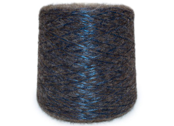 55% Merino wool, 25% Viscose, 15% Alpaca wool, 5% Polyamide