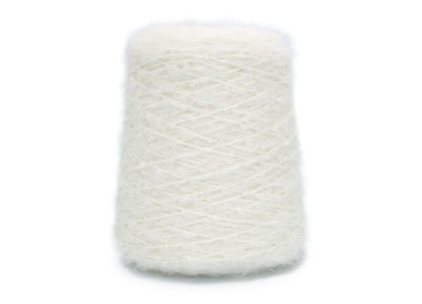 39% Mohair, 39% Alpaca wool, 11% Merino wool, 3% Cashmere wool, 8% Polyamide, Sequins