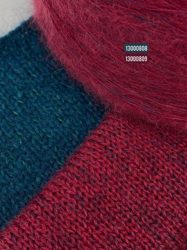 33% Kid Mohair, 38% Silk, 3% Merino wool, 7% Cashmere wool, 19% Polyamide - Image 2