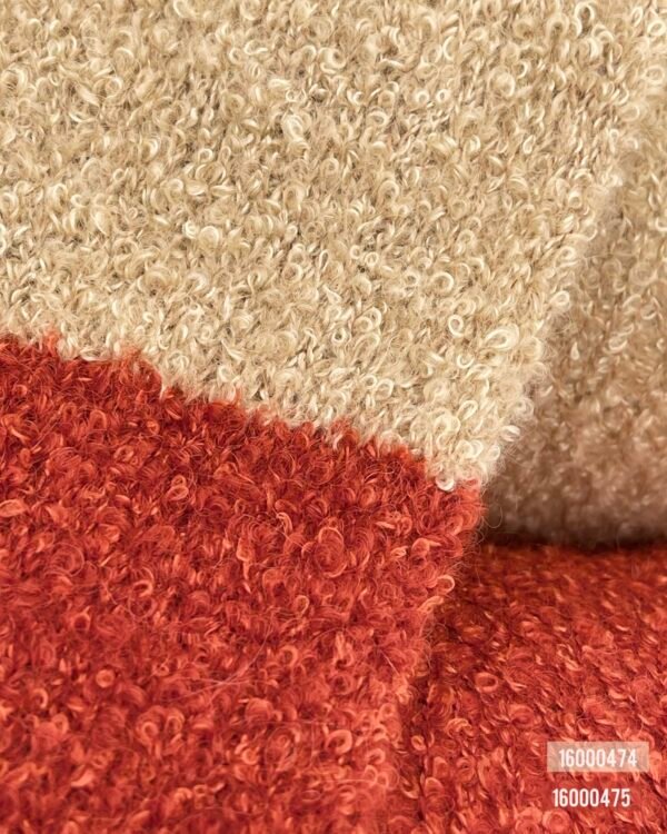 40% Alpaca wool, 20% Mohair, 20% Silk, 19% Polyamide, 1% Elastane, Boucle - Image 2