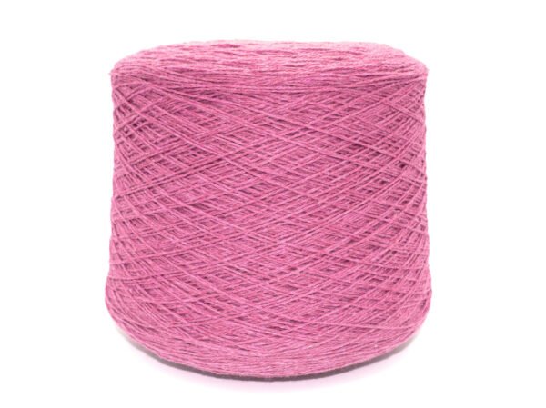 70% Extra Fine Merino Wool, 30% Cashmere wool