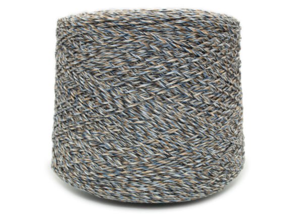 70% Extra Fine Merino Wool, 30% Cashmere wool (Filati Biagioli Modesto)