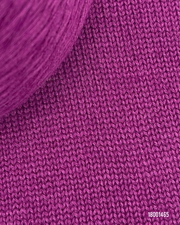 35% Merino wool, 30% Cashmere wool, 35% Silk - Image 2