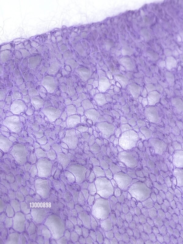 50% Super Fine Kid Mohair, 18% Merino wool, 32% Polyamide - Image 2