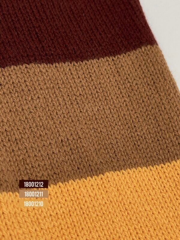 90% Merino wool, 10% Cashmere wool - Image 2