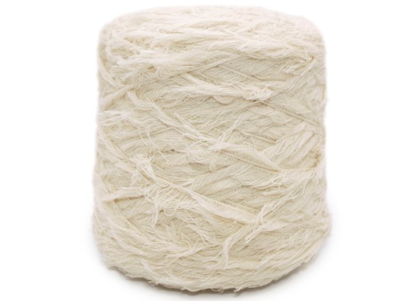 93% Cashmere wool, 7% Silk