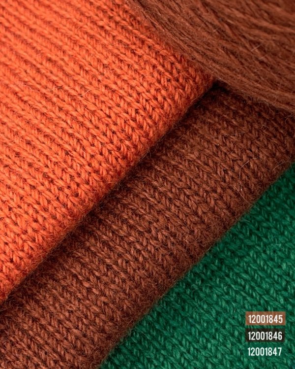 100% Cashmere wool, Coarsehair, Loro Piana - Image 3