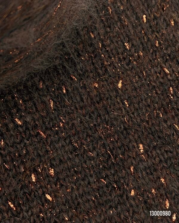 43% Kid Mohair, 20% Silk, 15% Polyamide, 13% Wool, 5% Lurex, 4% Cashmere wool - Image 2