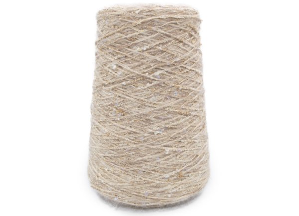 62% Silk (Bourette), 13% Cotton, 8% Mohair, 6% Alpaca wool, 4% Polyamide, 5% Nylon, 2% Cashmere wool, Sequins