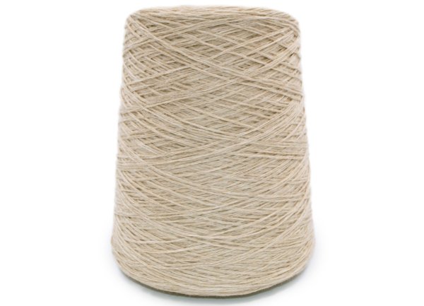 60% Merino wool, 30% Cashmere wool, 10% Silk (300 gr.)