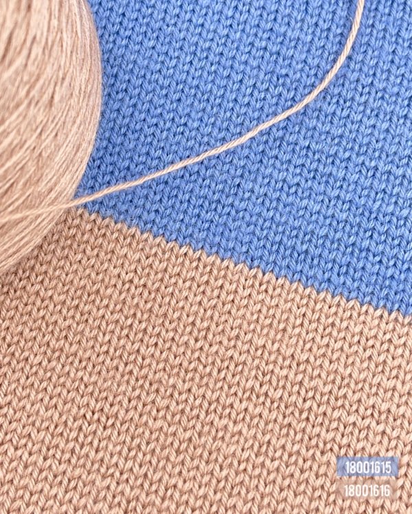 100% Extra fine merino wool - Image 2